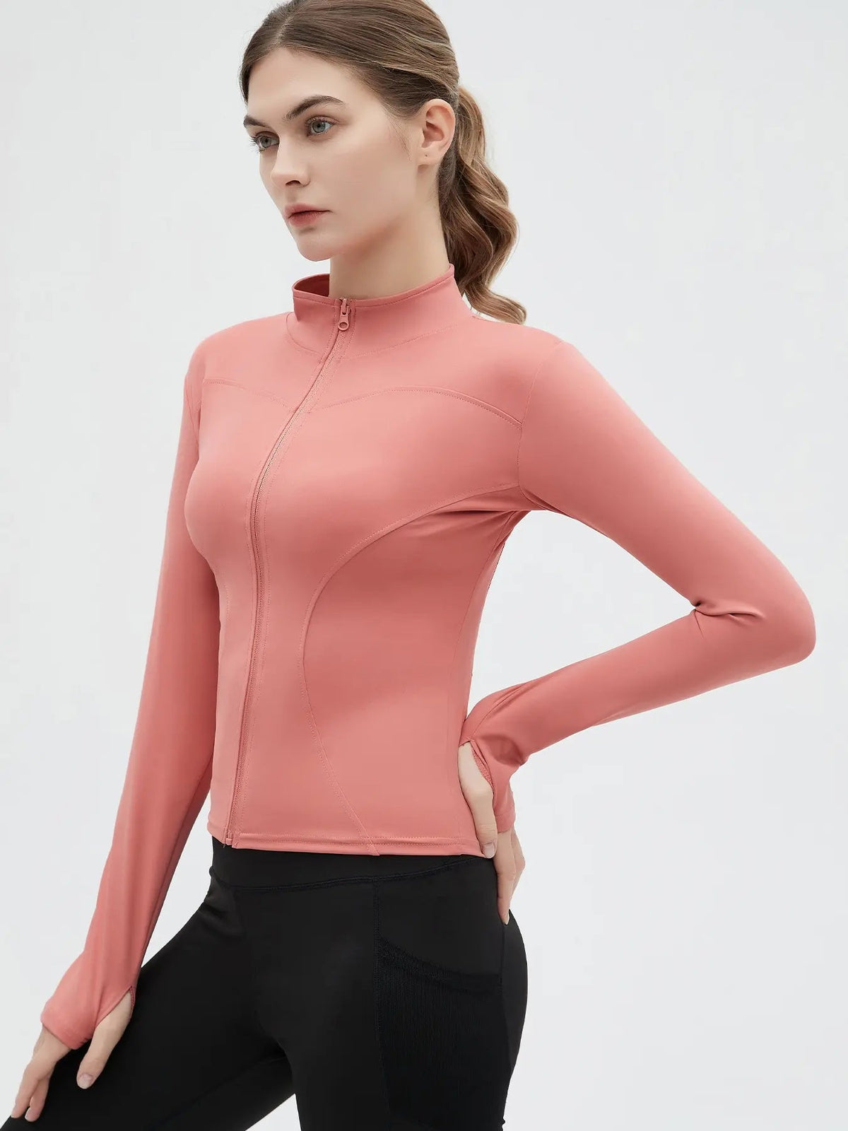 Women's Zip-Up Sports Jacket with Thumb Holes, Long Sleeve Athletic Top for Tennis and Pickleball, Versatile Sports Outerwear for Indoor and Outdoor Activities
