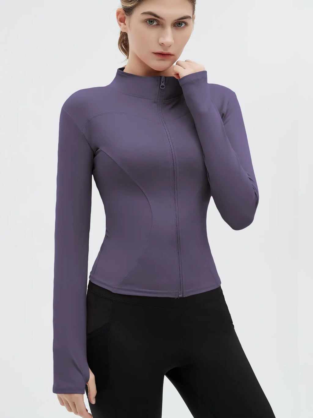 Women's Zip-Up Sports Jacket with Thumb Holes, Long Sleeve Athletic Top for Tennis and Pickleball, Versatile Sports Outerwear for Indoor and Outdoor Activities