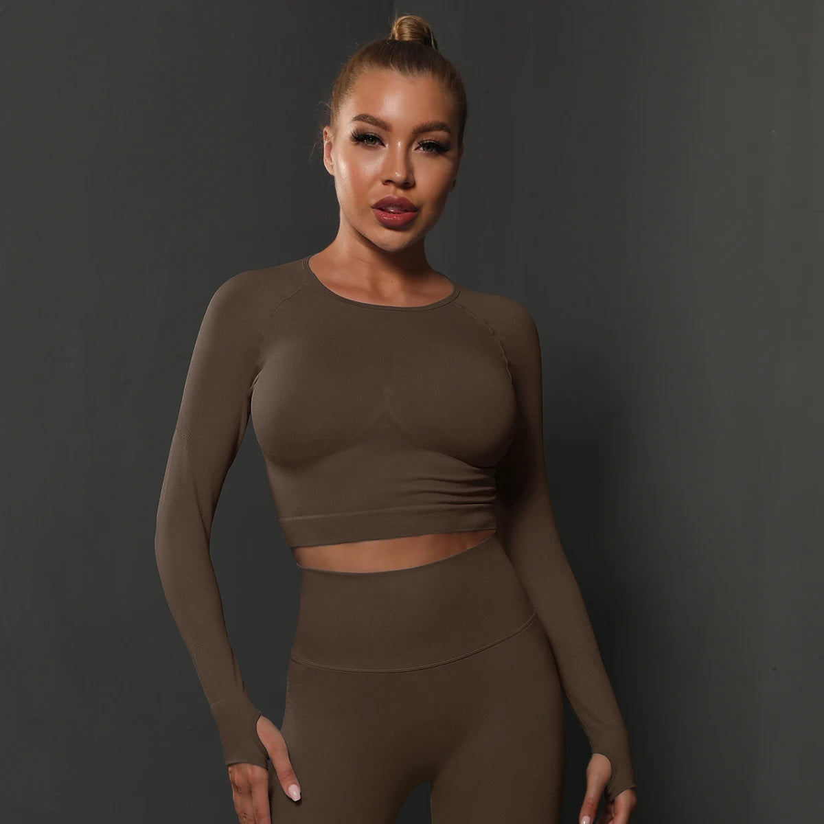 Women's Long Sleeve Yoga Top - Seamless Activewear for Fitness and Gym Workouts
