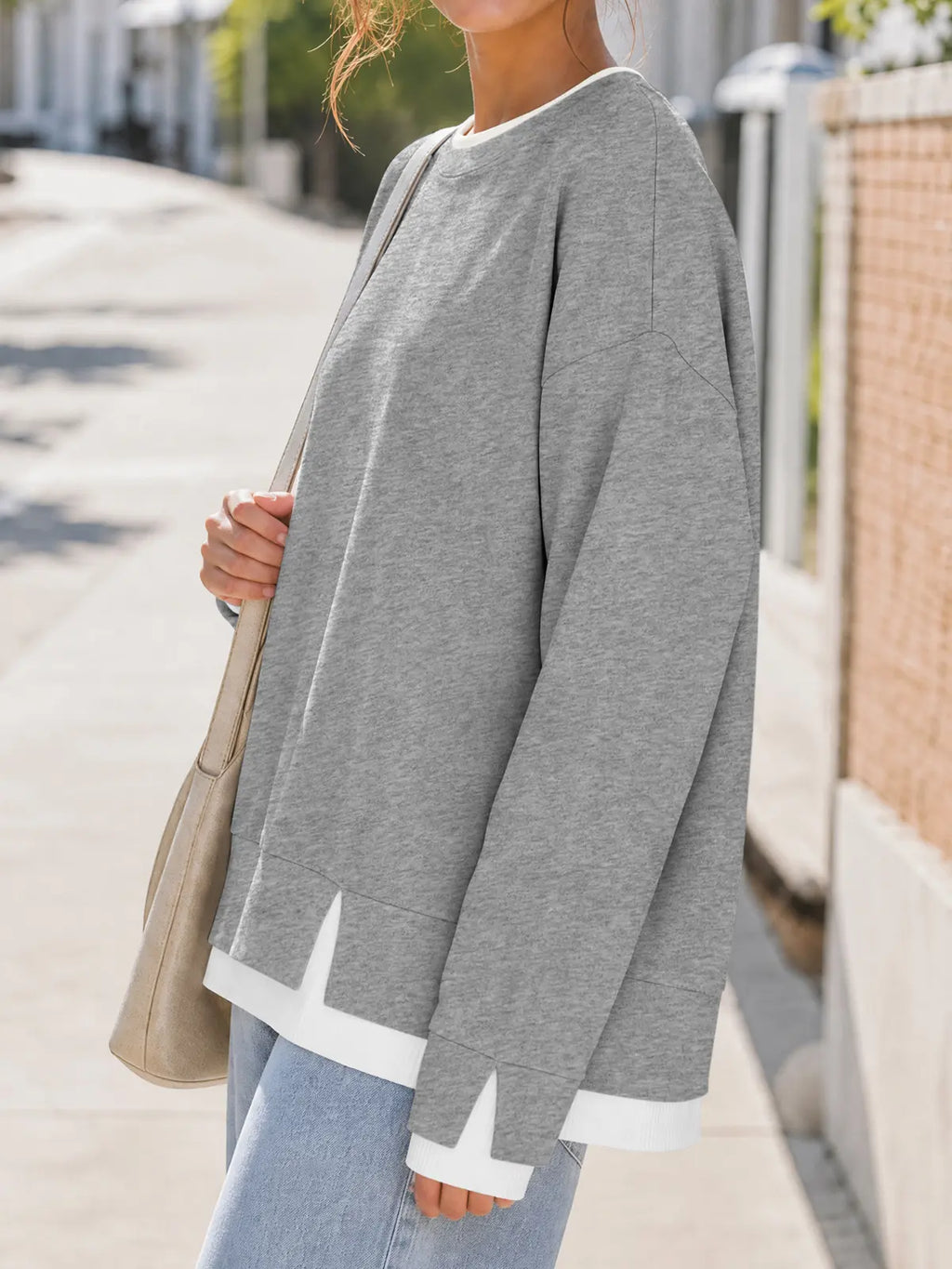 Fisoew Women's Oversized Layered Sweatshirt with Crew Neck and Ribbed Cuffs, Casual Drop Shoulder Pullover Hoodie