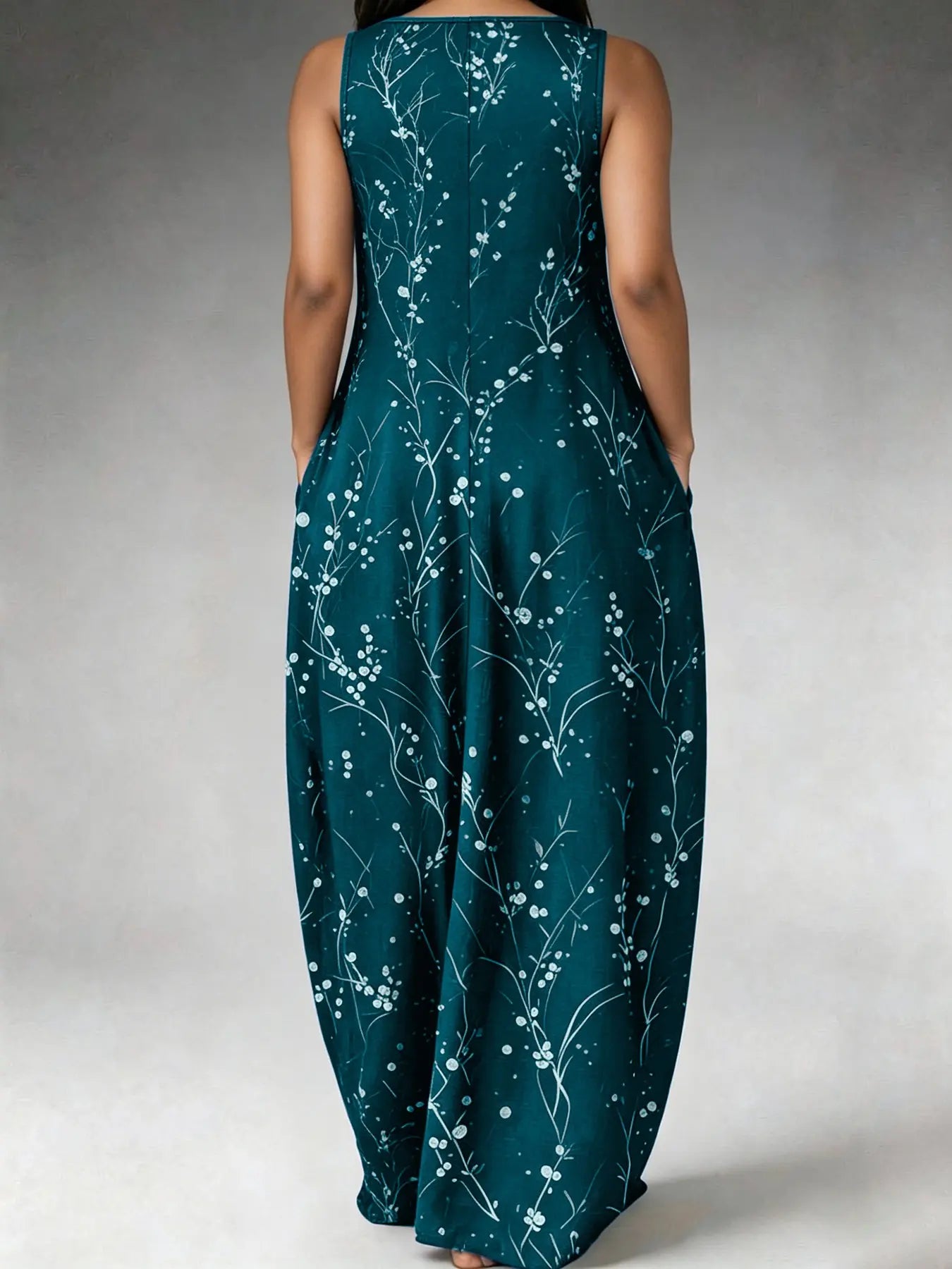 Elegant Plus Size Women's Sleeveless Long Dress with Tree Print - Loose Fit, Fashionable European and American Style