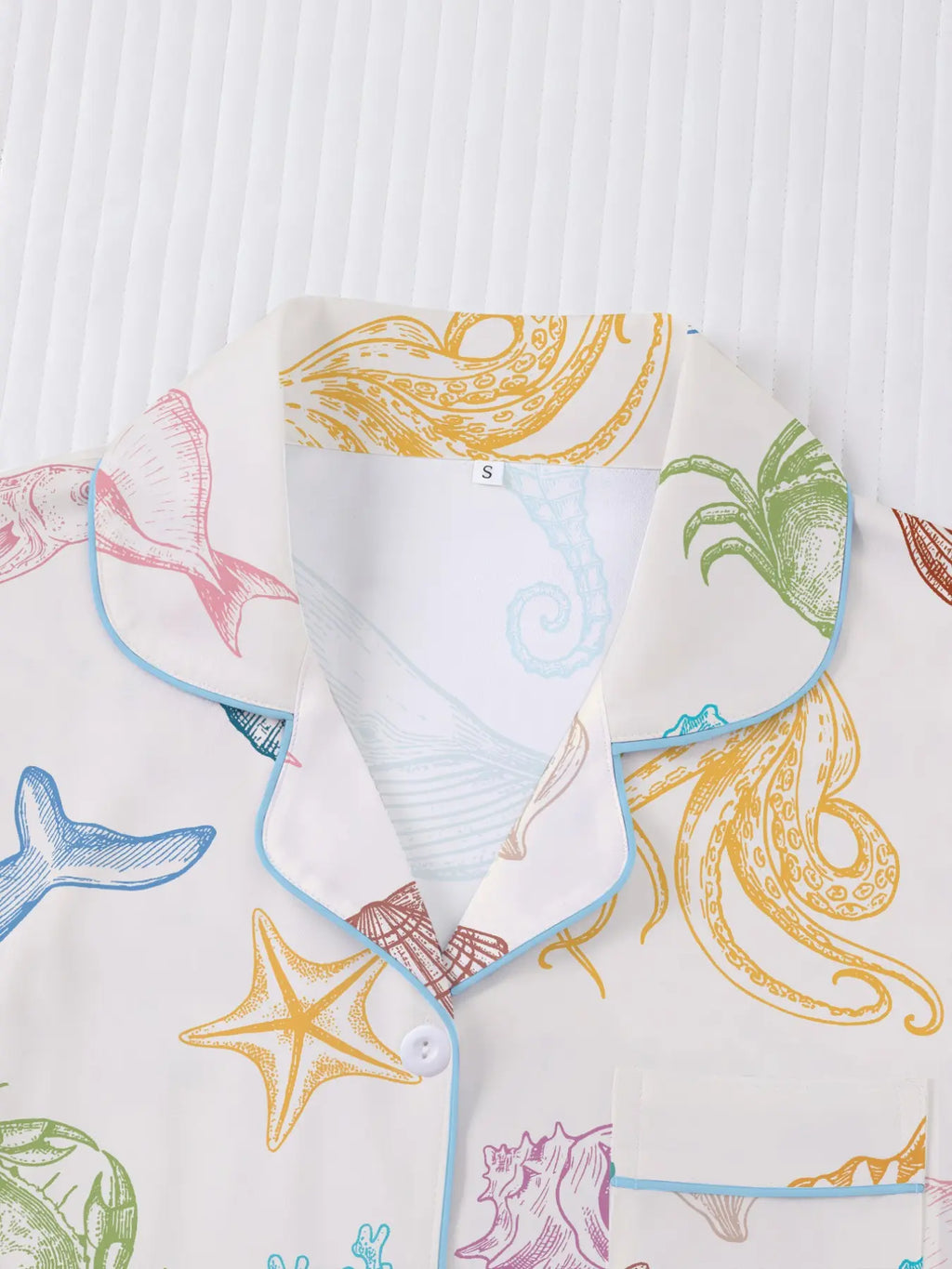 Women's Ocean-Themed Pajama Set: Short Sleeve Button-Up Shirt and Elastic Waist Shorts, Comfortable Casual Sleepwear for Year-Round Wear
