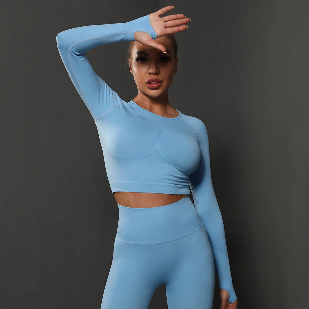 Women's Long Sleeve Yoga Top - Seamless Activewear for Fitness and Gym Workouts