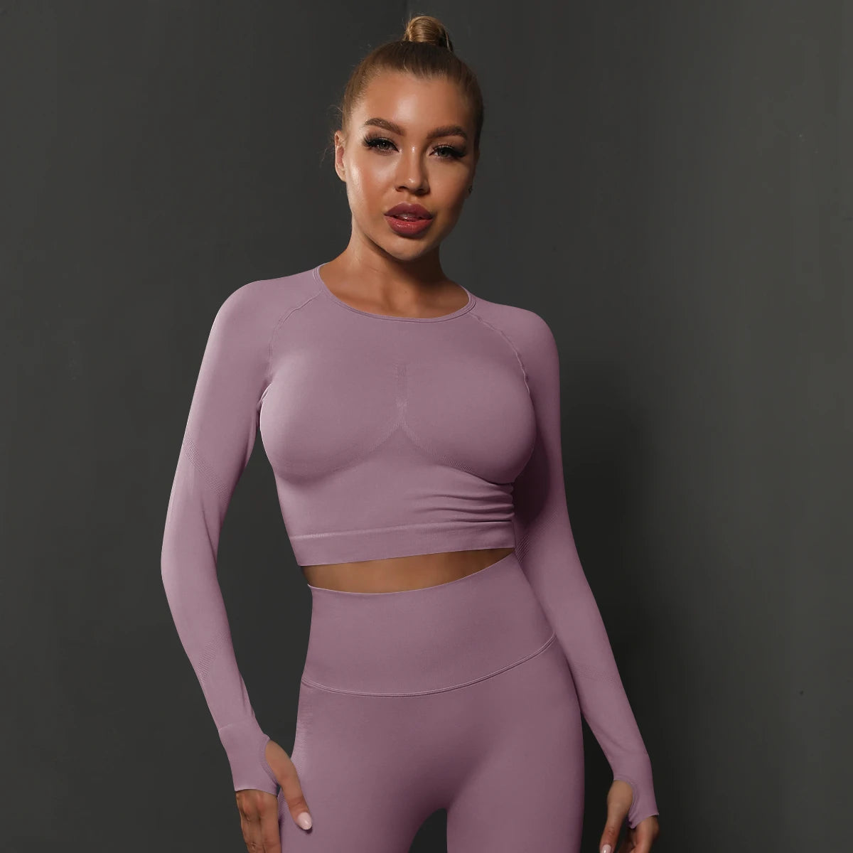 Women's Long Sleeve Yoga Top - Seamless Activewear for Fitness and Gym Workouts