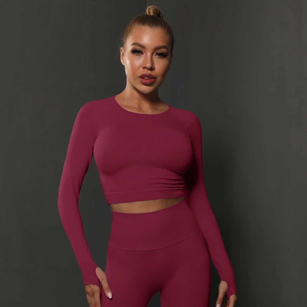 Women's Long Sleeve Yoga Top - Seamless Activewear for Fitness and Gym Workouts