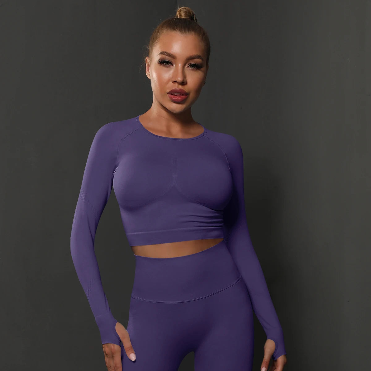 Women's Long Sleeve Yoga Top - Seamless Activewear for Fitness and Gym Workouts